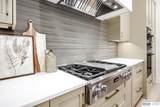 623 148 Street - Photo 10