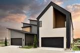 623 148 Street - Photo 54