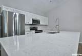 320 Tecumseh Street - Photo 15