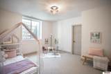 3031 Walter Terrace - Photo 38