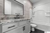 813 33rd Street - Photo 22