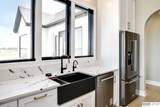 21112 Laurel Avenue - Photo 8