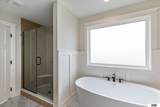 10010 184th Street - Photo 37