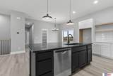 7930 Ephraem Lane - Photo 9