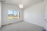 720 Regiment Road - Photo 33