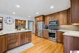 915 Woodcrest Court - Photo 13
