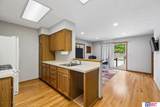 915 Woodcrest Court - Photo 18
