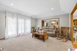 915 Woodcrest Court - Photo 9