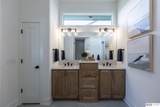 19006 Acorn Drive - Photo 25