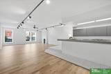 1208 Howard Street - Photo 15