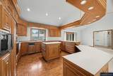 9916 Devonshire Drive - Photo 9