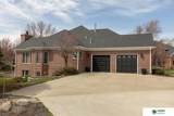 1606 Colonial Drive - Photo 2