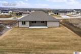 9218 Green Valley Lane - Photo 40