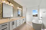 10231 Starlight Bay - Photo 19