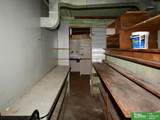 1111 E Street - Photo 32