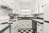 131 39 Street - Photo 11