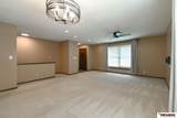 922 Carriage Way - Photo 4