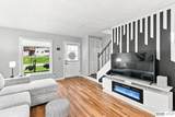 809 122nd Street - Photo 4