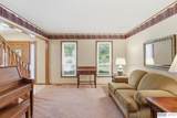 825 Valentine Lane - Photo 10