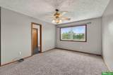 807 Mohanna Place - Photo 45