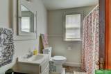 911 38th Street - Photo 25