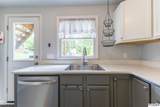 5227 Mason Street - Photo 7