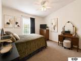 18162 Hayes Plaza - Photo 9
