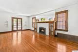2711 55 Street - Photo 4