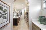 623 148 Street - Photo 17