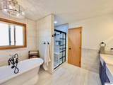 11808 53 Avenue - Photo 33