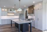 18907 Devonshire Drive - Photo 19