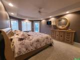 819 Country Club Avenue - Photo 29