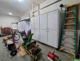 819 Country Club Avenue - Photo 44