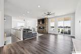 734 Cobblestone Pointe - Photo 3
