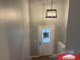 18911 T Circle - Photo 2