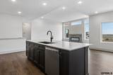 21108 Hartman Avenue - Photo 14