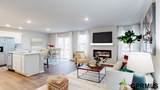 18464 Aurora Street - Photo 3