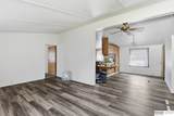 7631 101 Plaza - Photo 2