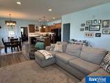 1806 Lakeview Drive - Photo 6