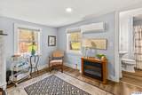 24149 Crown Point Avenue - Photo 13