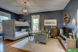 520 38 Street - Photo 49