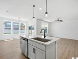17511 Greenleaf Street - Photo 4