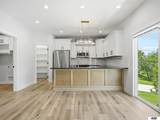 1424 2nd Avenue - Photo 18