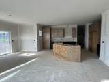 6320 207 Street - Photo 4