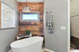 1013 Mary Beth Circle - Photo 3
