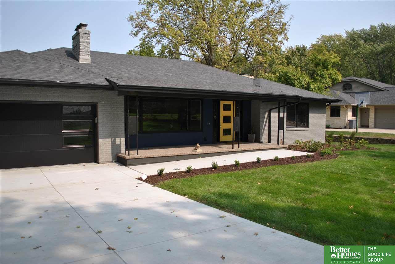 8418 Loveland Drive - Photo 1