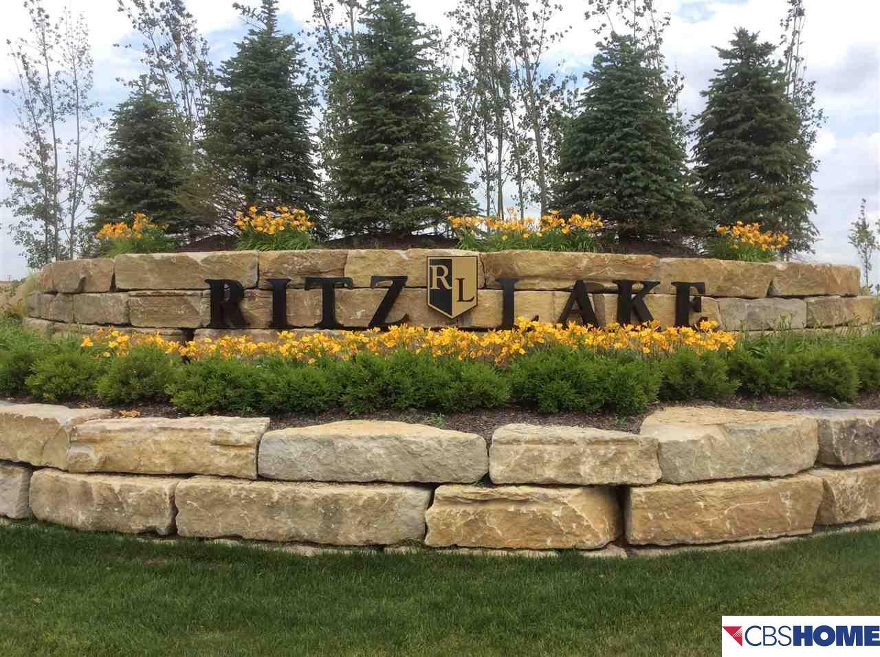 2952 Bryan Shore Drive - Photo 1