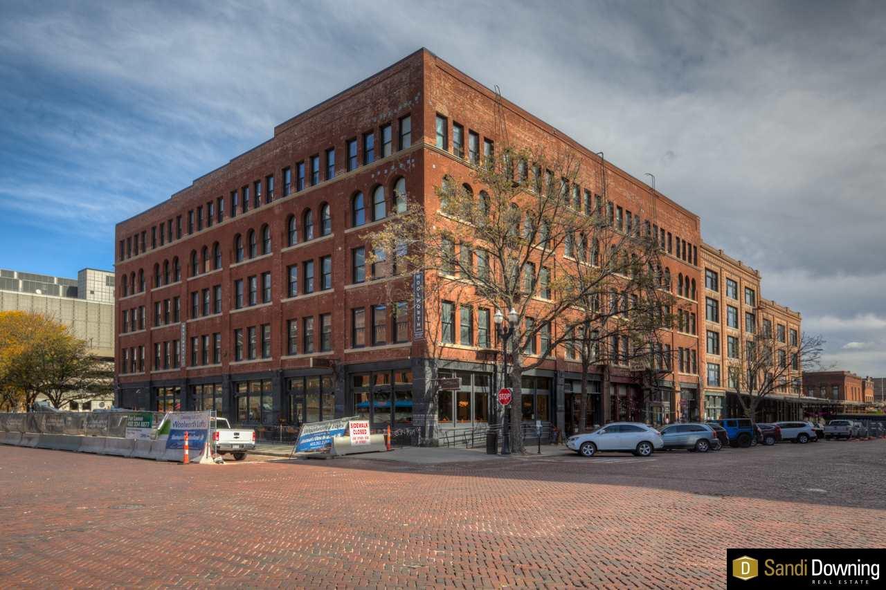 417 12 Street - Photo 1