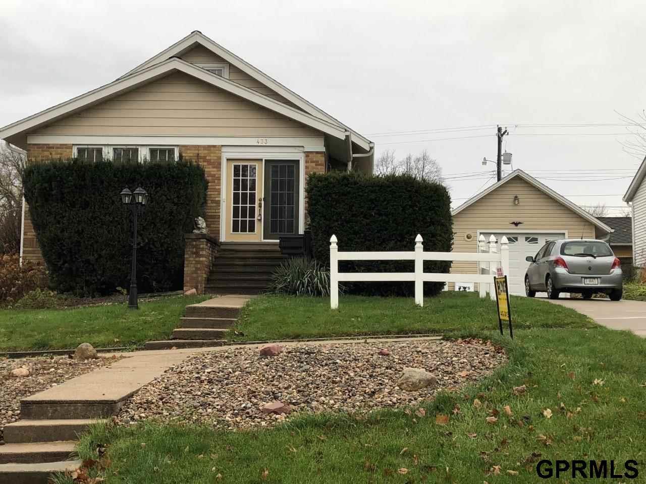 433 3rd Street - Photo 1