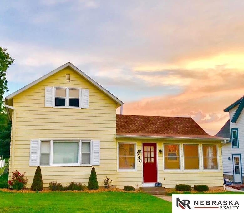 340 7th Street - Photo 1